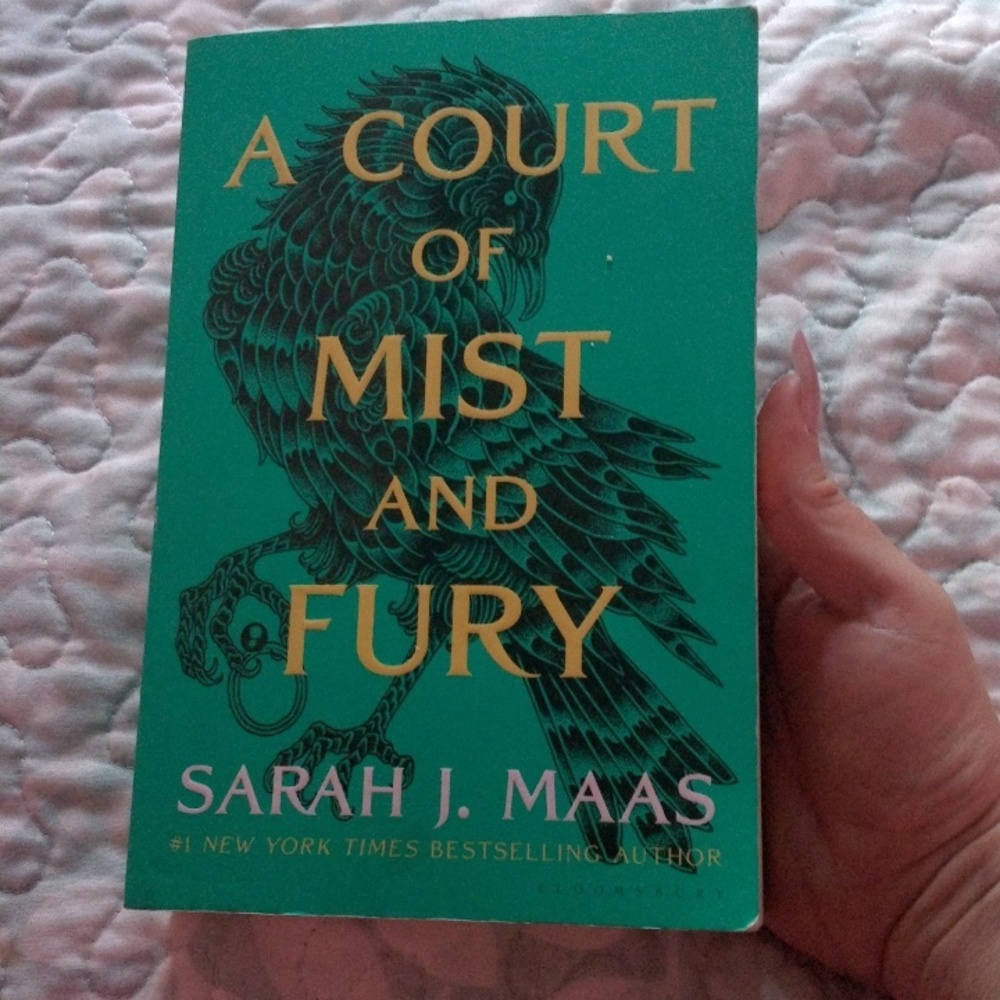 COPY - A Court of mist and fury